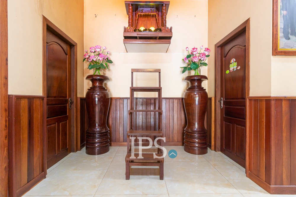 8 Bedroom House For Rent - Kouk Chak, Siem Reap - Image 31