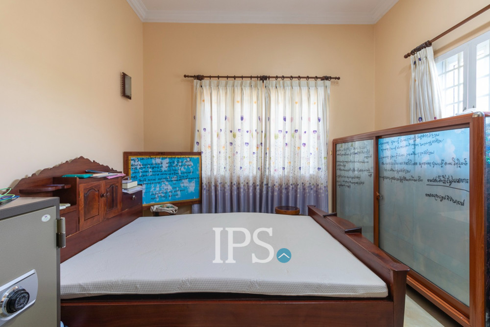 8 Bedroom House For Rent - Kouk Chak, Siem Reap - Image 22