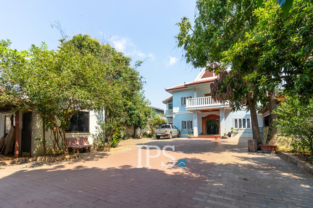 8 Bedroom House For Rent - Kouk Chak, Siem Reap - Image 35