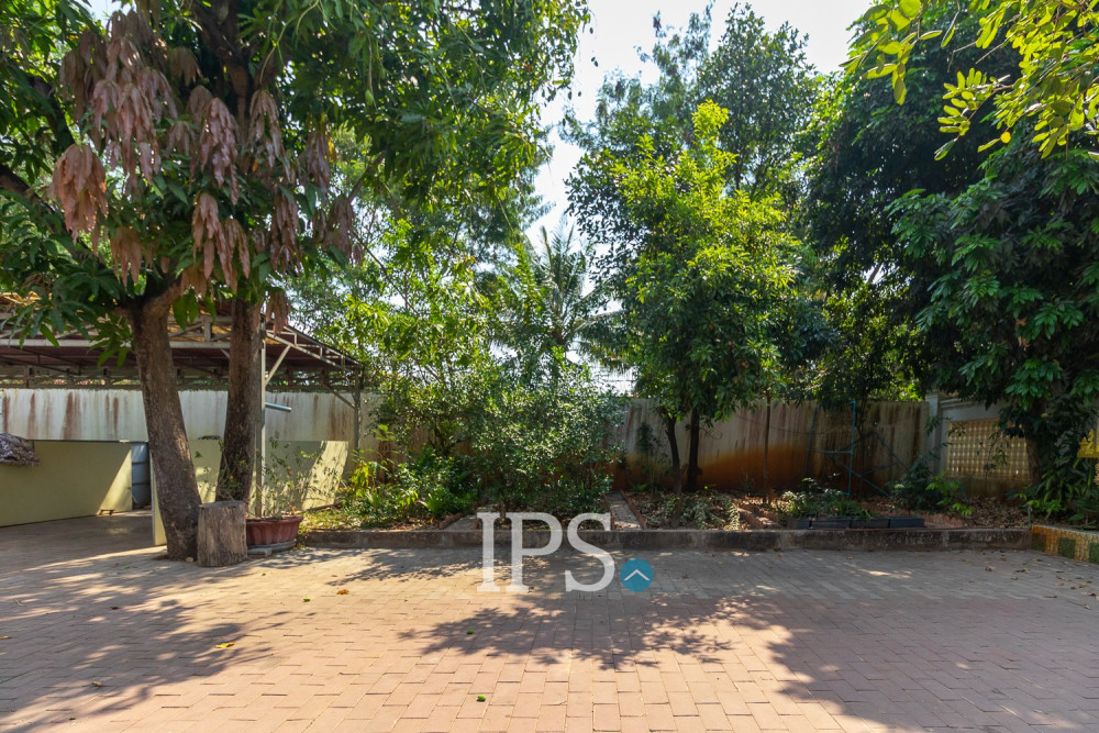 8 Bedroom House For Rent - Kouk Chak, Siem Reap - Image 38