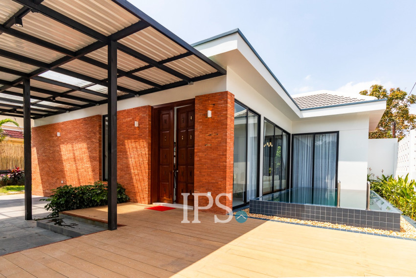 2 Bedroom Villa For Rent - Svay Dangkum, Siem Reap