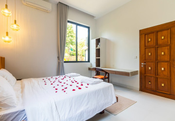 2 Bedroom Villa For Rent - Svay Dangkum, Siem Reap thumbnail