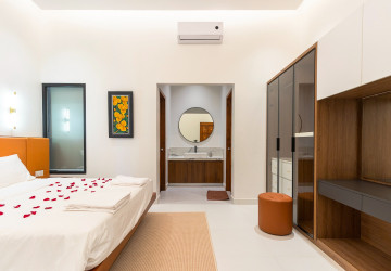 2 Bedroom Villa For Rent - Svay Dangkum, Siem Reap thumbnail