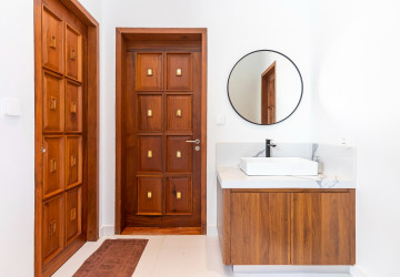 2 Bedroom Villa For Rent - Svay Dangkum, Siem Reap thumbnail