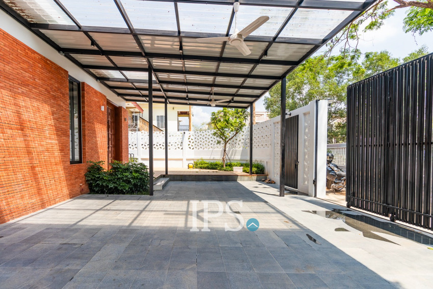 2 Bedroom Villa For Rent - Svay Dangkum, Siem Reap