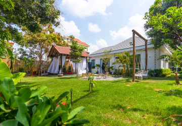 2 Bedroom Villa For Rent - Svay Dangkum, Siem Reap thumbnail