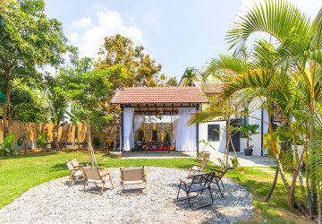 2 Bedroom Villa For Rent - Svay Dangkum, Siem Reap thumbnail