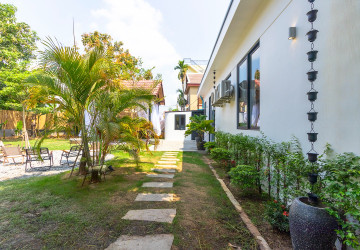 2 Bedroom Villa For Rent - Svay Dangkum, Siem Reap thumbnail