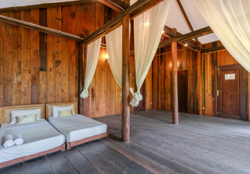 2 Bedroom House For Rent - Kouk Chak, Siem Reap thumbnail