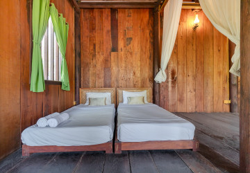 2 Bedroom House For Rent - Kouk Chak, Siem Reap thumbnail