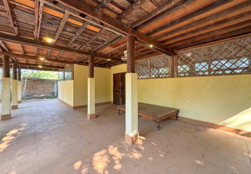 2 Bedroom House For Rent - Kouk Chak, Siem Reap thumbnail