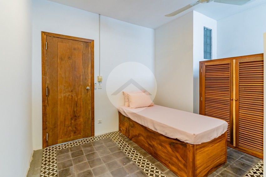 Townhouse 3 Bedroom For Sale -  Chakto Mukh, Phnom Penh