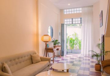 3 Bedroom Townhouse  For Sale -  Chakto Mukh, Phnom Penh thumbnail