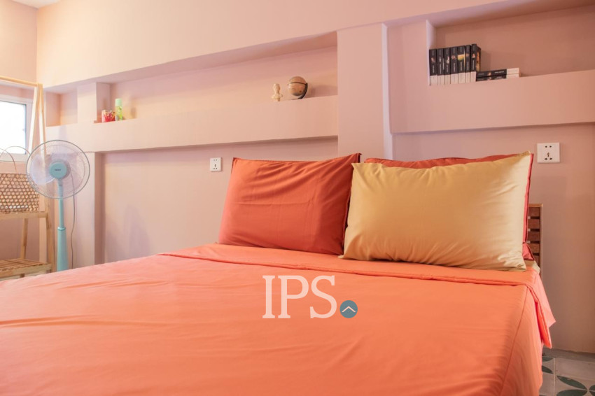 3 Bedroom Townhouse For Sale - Chakto Mukh, Phnom Penh