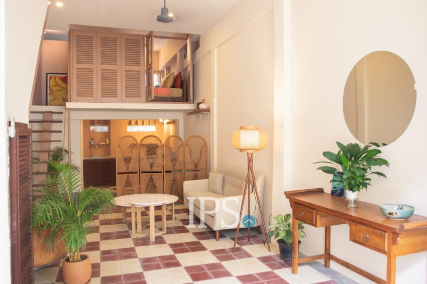 3 Bedroom Townhouse For Sale - Chakto Mukh, Phnom Penh