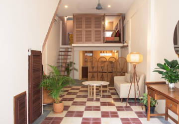 3 Bedroom Townhouse  For Sale -  Chakto Mukh, Phnom Penh thumbnail