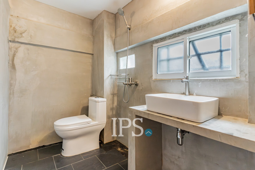 3 Bedroom Townhouse  For Sale -  Chakto Mukh, Phnom Penh