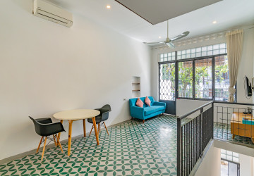 3 Bedroom Townhouse  For Sale -  Chakto Mukh, Phnom Penh thumbnail