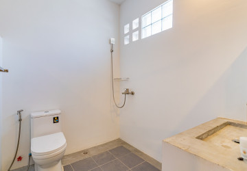 3 Bedroom Townhouse  For Sale -  Chakto Mukh, Phnom Penh thumbnail