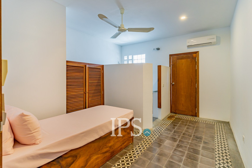 3 Bedroom Townhouse  For Sale -  Chakto Mukh, Phnom Penh