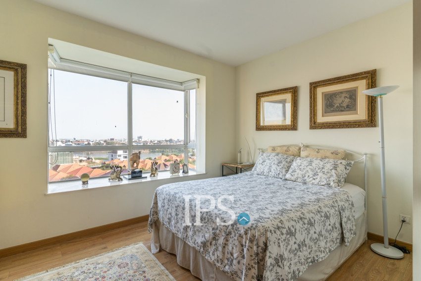 7th Floor 2 Bedroom Condo For Sale - Rose Condo, Tonle Bassac, Phnom Penh