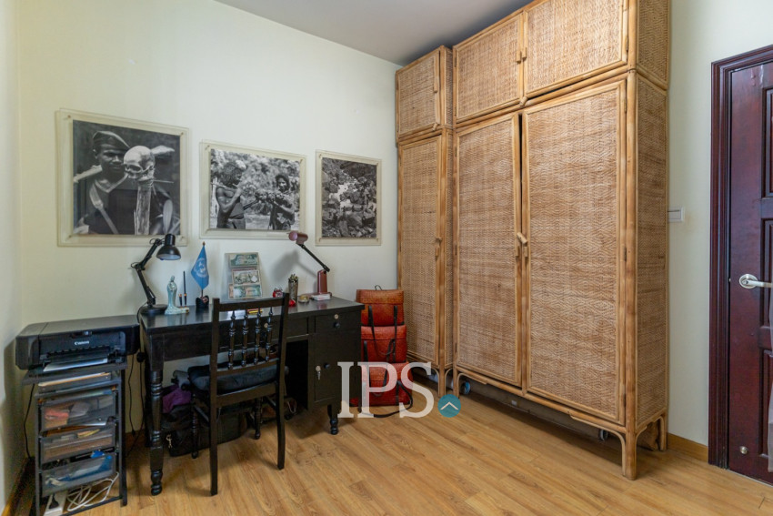 7th Floor 2 Bedroom Condo For Sale - Rose Condo, Tonle Bassac, Phnom Penh