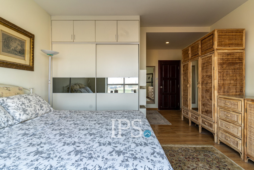7th Floor 2 Bedroom Condo For Sale - Rose Condo, Tonle Bassac, Phnom Penh