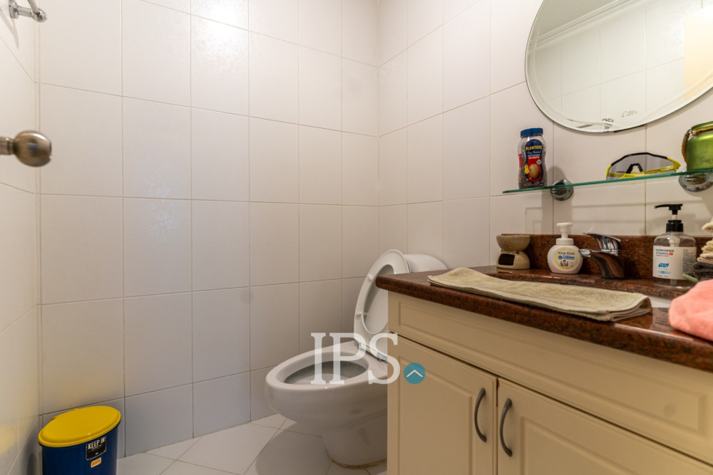 3 Bedroom Villa For Sale - North Bridge, Teuk Thla, Phnom Penh - Image 31