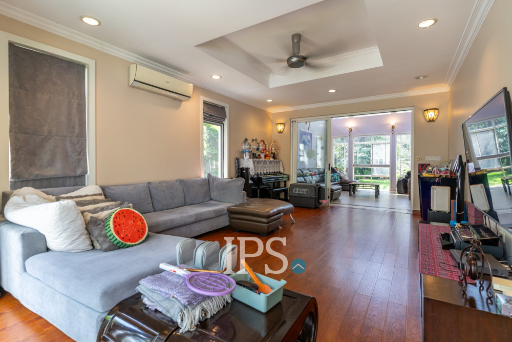 3 Bedroom Villa For Sale - North Bridge, Teuk Thla, Phnom Penh - Image 9