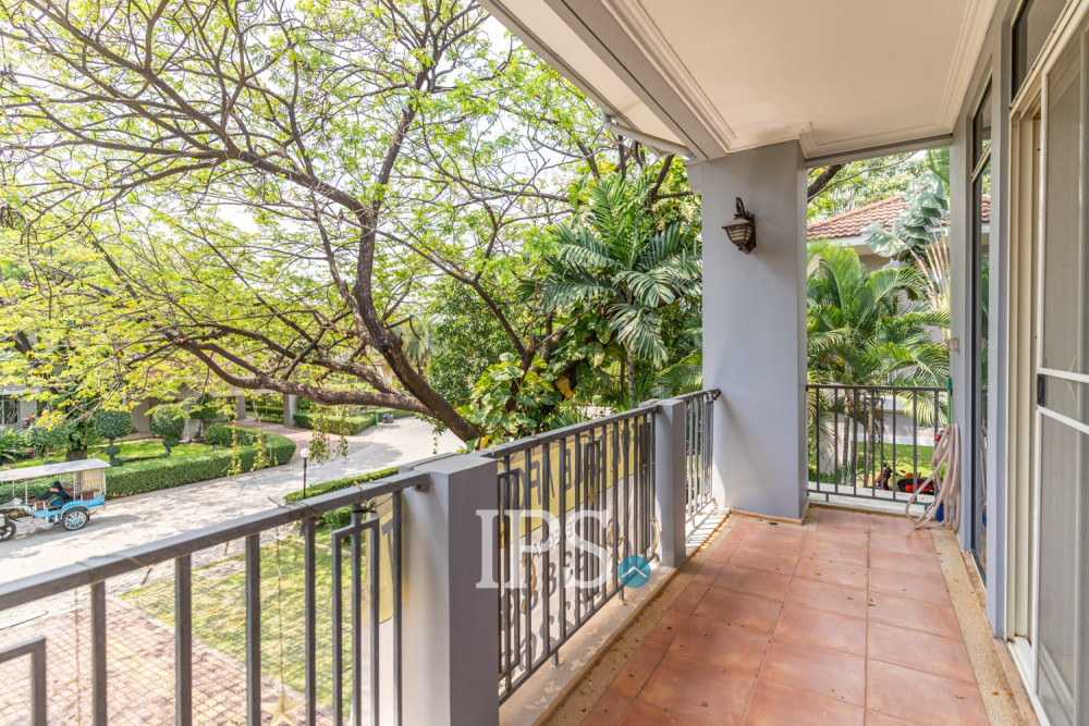 3 Bedroom Villa For Sale - North Bridge, Teuk Thla, Phnom Penh - Image 33