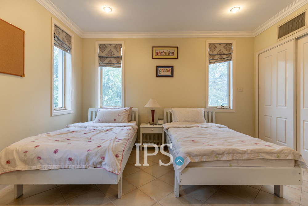 3 Bedroom Villa For Sale - North Bridge, Teuk Thla, Phnom Penh - Image 21