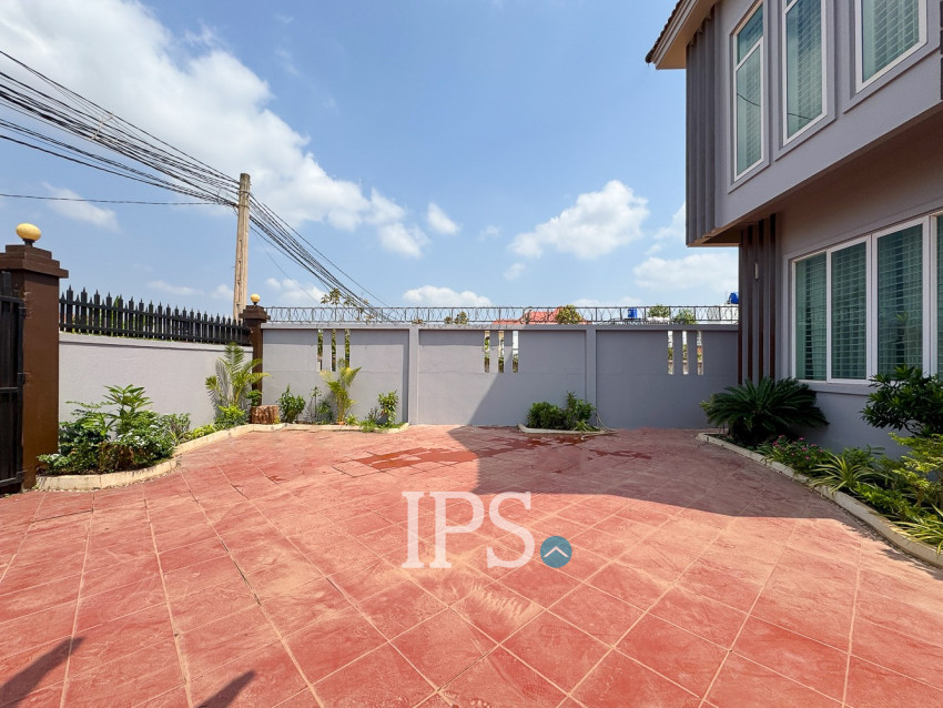 3 Bedroom House For Rent - Svay Dangkum, Siem Reap