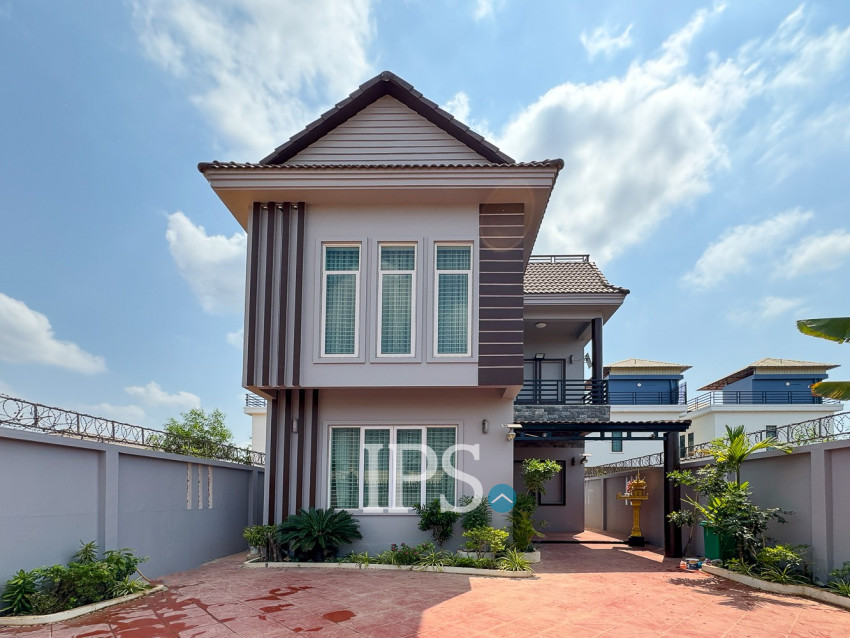 3 Bedroom House For Rent - Svay Dangkum, Siem Reap