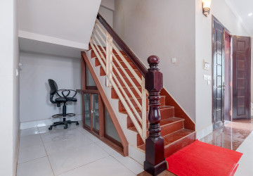 3 Bedroom House For Rent - Svay Dangkum, Siem Reap thumbnail