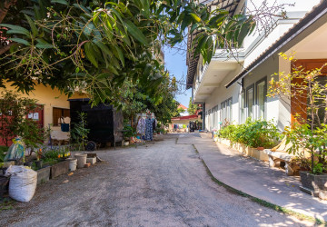 1 Bedroom Apartment For Rent - Svay Dangkum, Siem Reap thumbnail