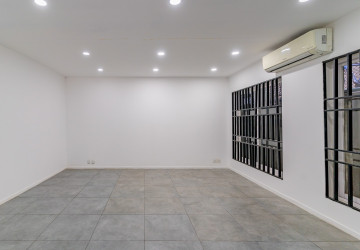 99 Sqm Retail Space For Rent - BKK1, Phnom Penh thumbnail