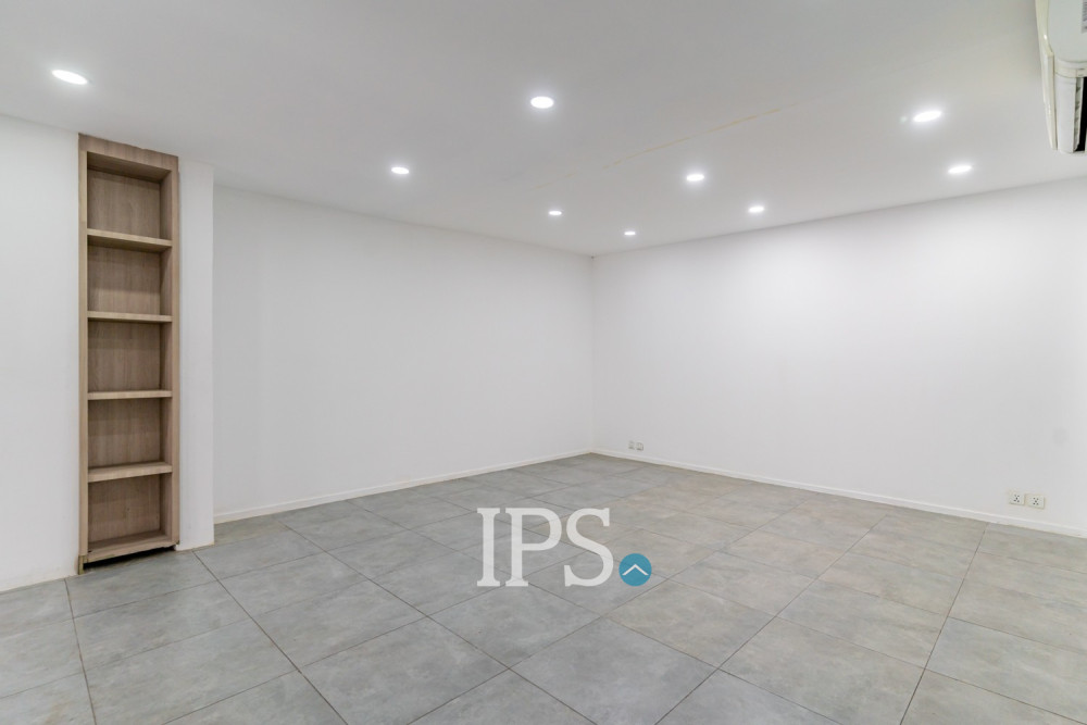 99 Sqm Retail Space For Rent - BKK1, Phnom Penh - Image 6