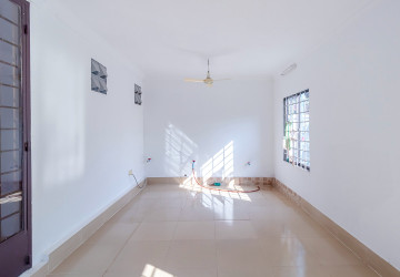 3 Bedroom House For Rent - Chreav, Siem Reap thumbnail