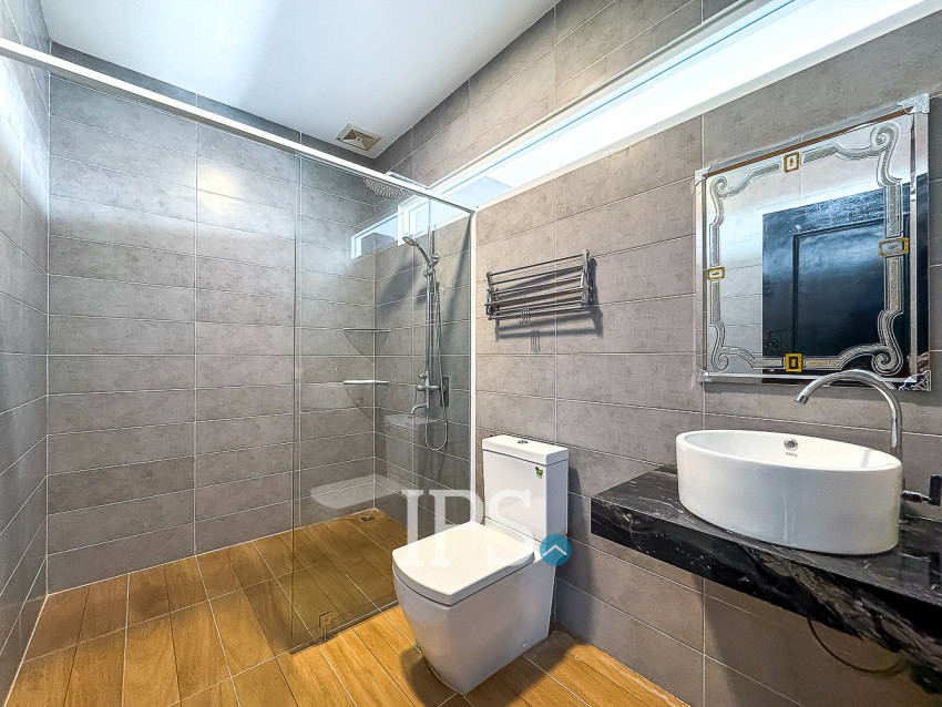 2 Bedroom Apartment For Rent - Slor Kram, Siem Reap