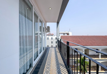 2 Bedroom Apartment For Rent - Slor Kram, Siem Reap thumbnail