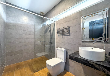 2 Bedroom Apartment For Rent - Slor Kram, Siem Reap thumbnail