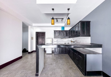 2 Bedroom Apartment For Rent - Slor Kram, Siem Reap thumbnail