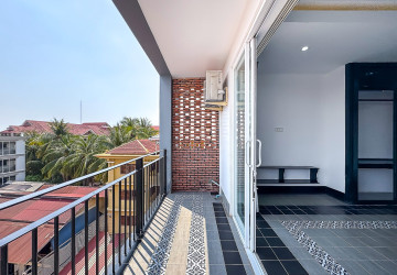 2 Bedroom Apartment For Rent - Slor Kram, Siem Reap thumbnail