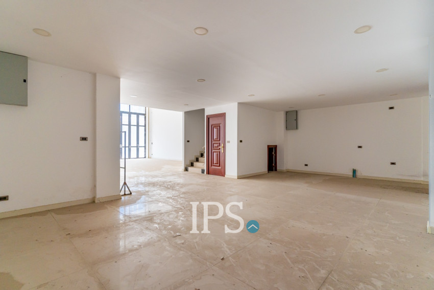 12 Bedroom Double Shophouse For Rent - Sen Sok, Phnom Penh