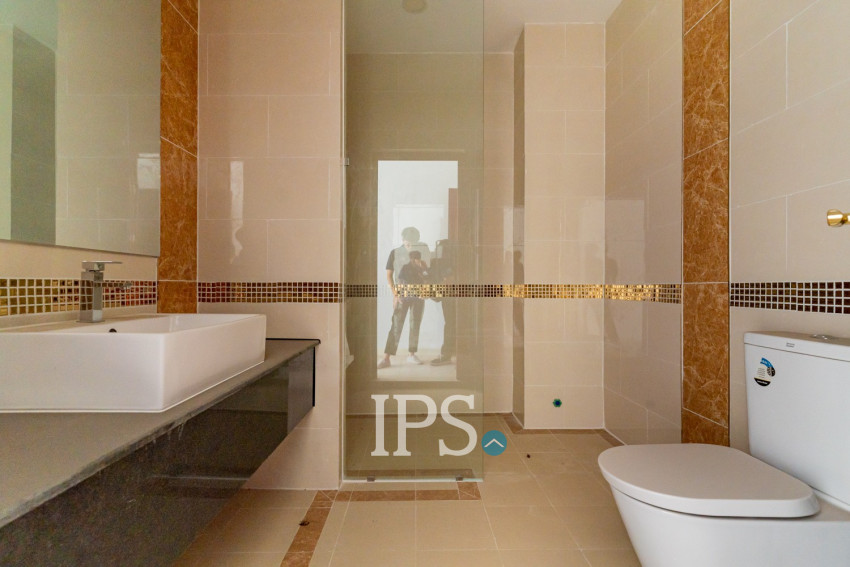 12 Bedroom Double Shophouse For Rent - Sen Sok, Phnom Penh