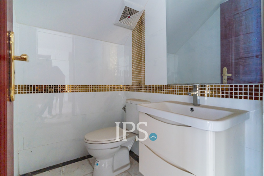 12 Bedroom Double Shophouse For Rent - Sen Sok, Phnom Penh