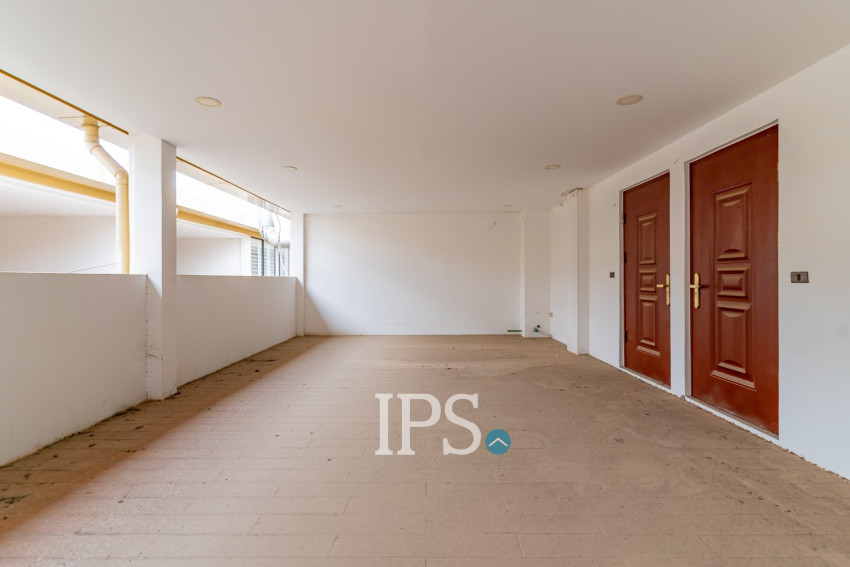 12 Bedroom Double Shophouse For Rent - Sen Sok, Phnom Penh