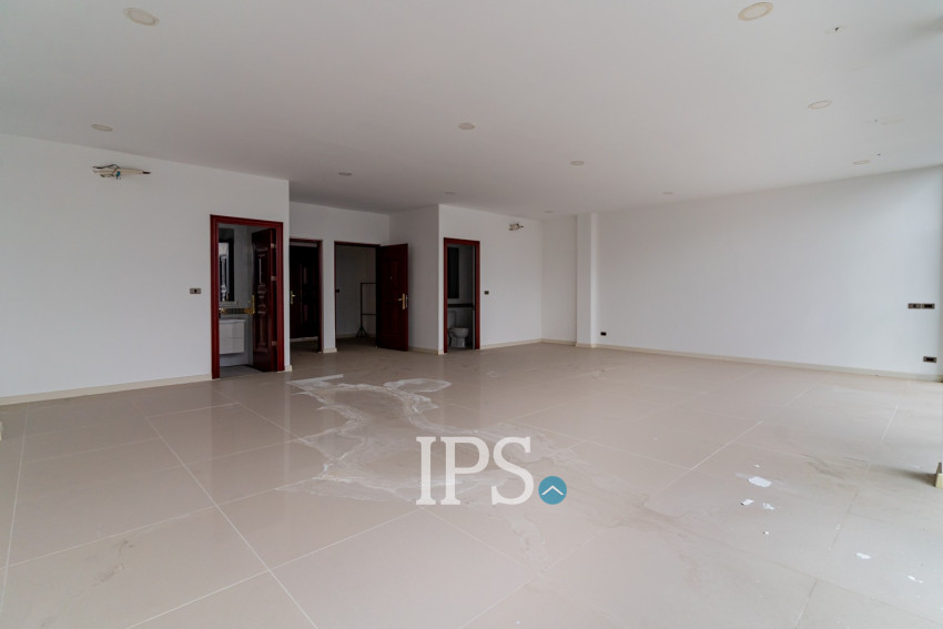 12 Bedroom Double Shophouse For Rent - Sen Sok, Phnom Penh