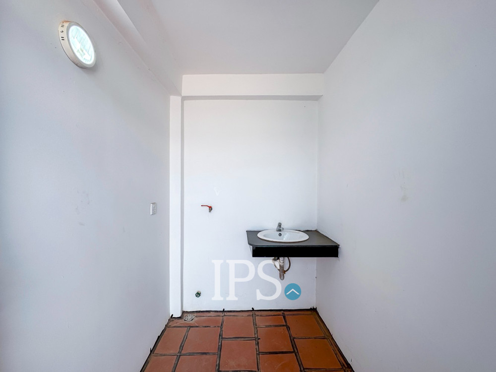 2 Bedroom House For Rent - Svay Dangkum, Siem Reap - Image 23