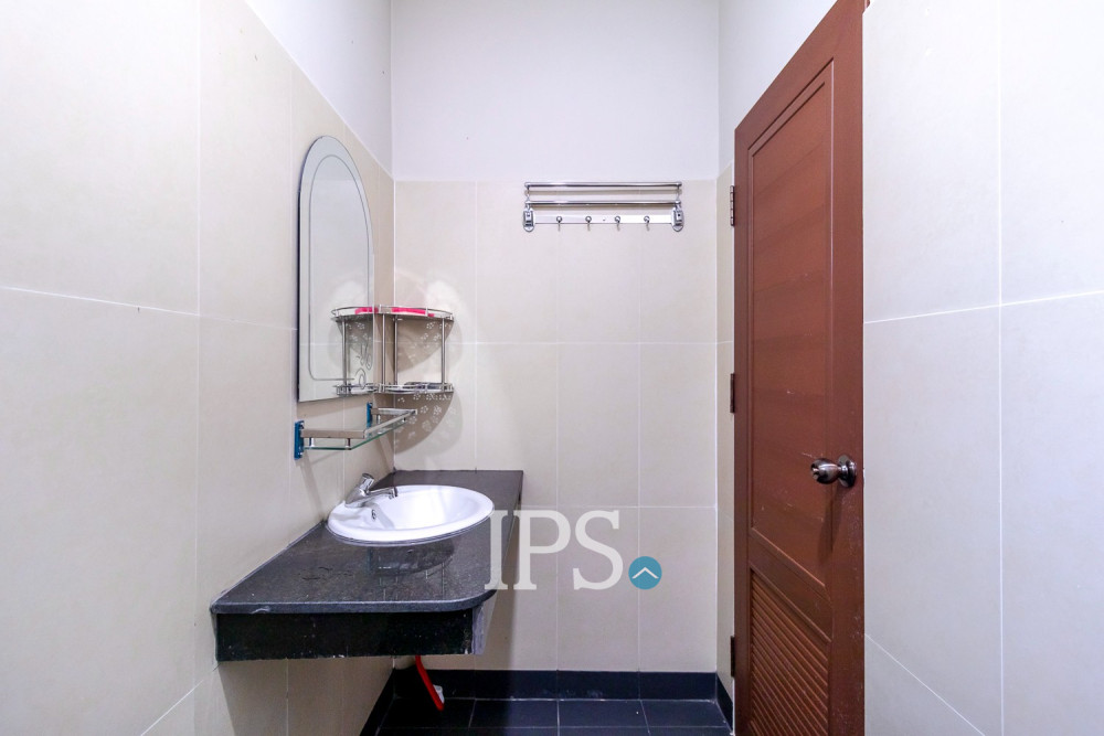 2 Bedroom House For Rent - Svay Dangkum, Siem Reap - Image 18